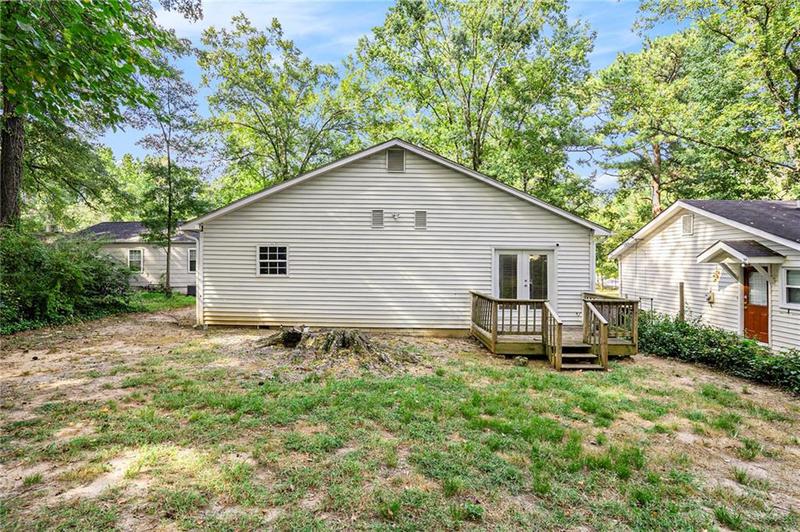 Image for property 208 Moreland Way, Atlanta, GA 30354