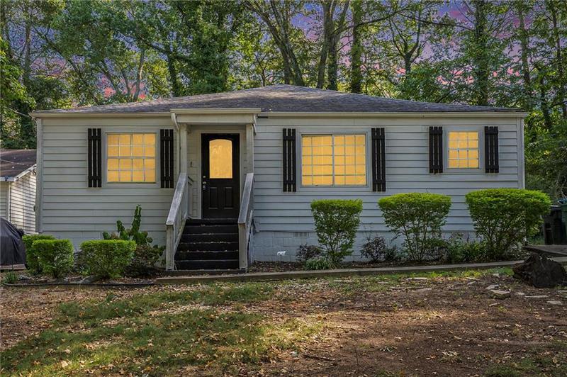Image for property 208 Moreland Way, Atlanta, GA 30354