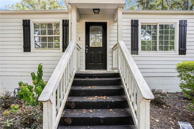 Image for property 208 Moreland Way, Atlanta, GA 30354