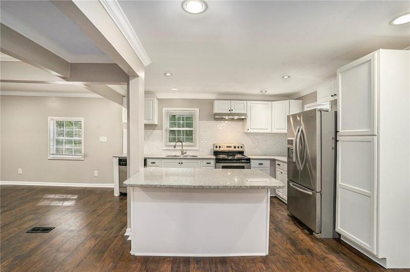 Image for property 208 Moreland Way, Atlanta, GA 30354
