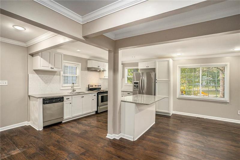 Image for property 208 Moreland Way, Atlanta, GA 30354
