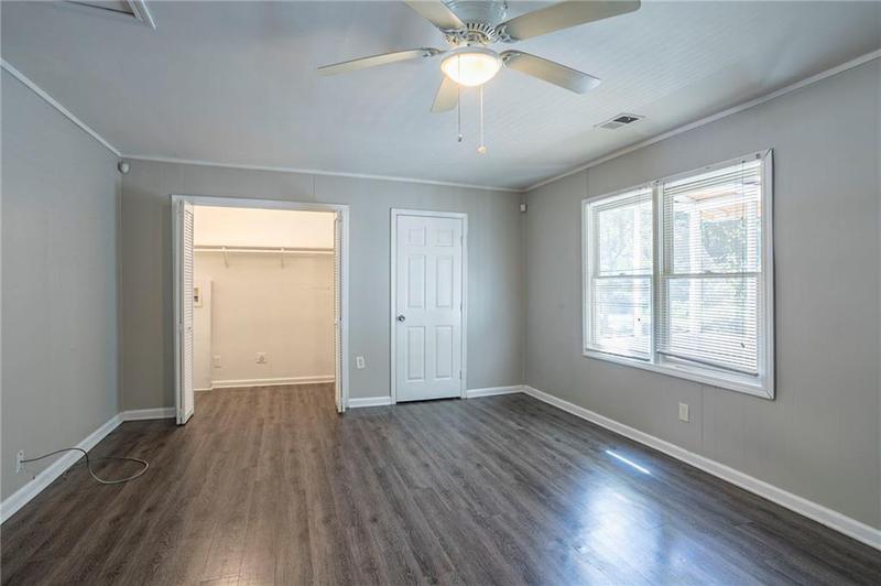 Image for property 3319 Pinehill Drive, Decatur, GA 30032