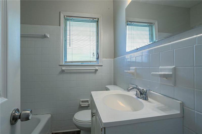 Image for property 3319 Pinehill Drive, Decatur, GA 30032
