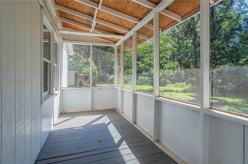 Image for property 3319 Pinehill Drive, Decatur, GA 30032