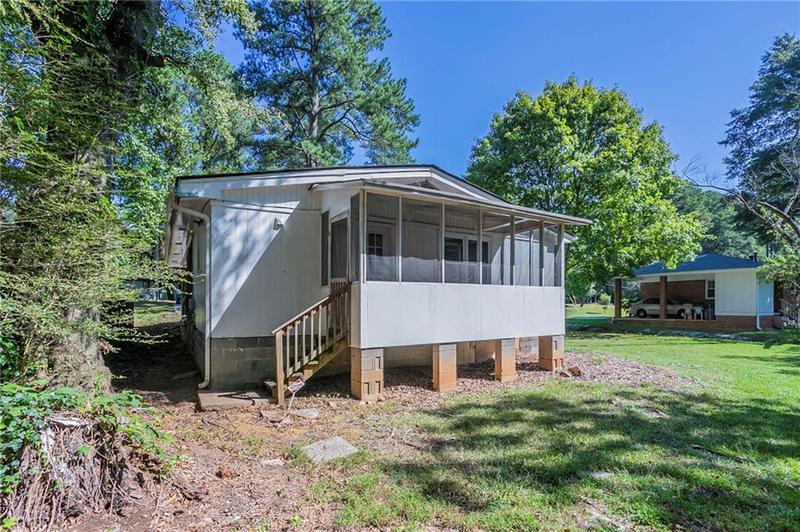 Image for property 3319 Pinehill Drive, Decatur, GA 30032