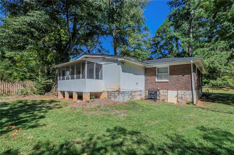 Image for property 3319 Pinehill Drive, Decatur, GA 30032