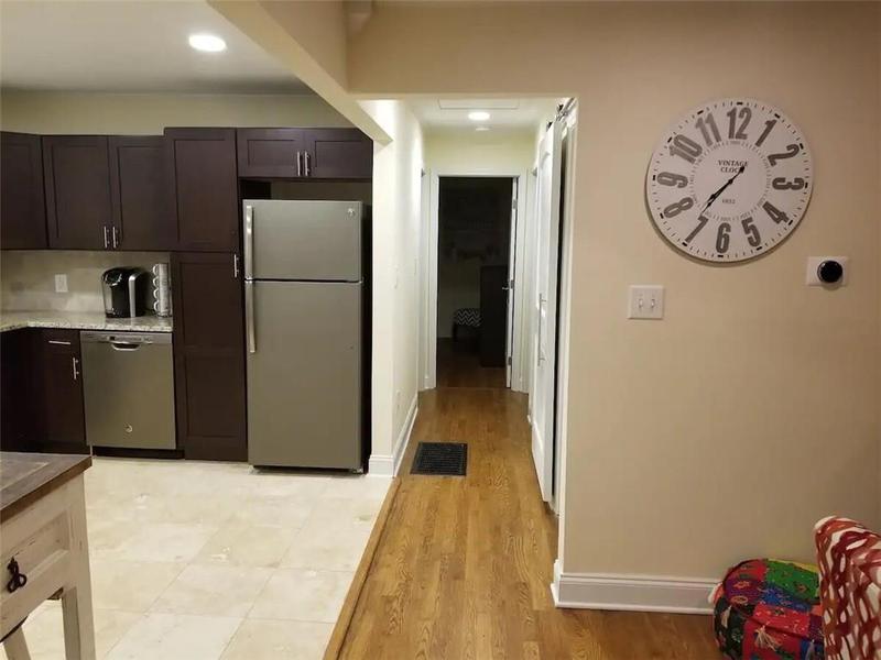 Image for property 2121 ARLINGTON Avenue, Atlanta, GA 30324