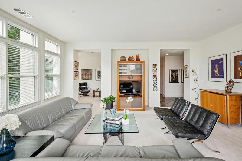 Image for property 2500 Peachtree Road 405S, Atlanta, GA 30305