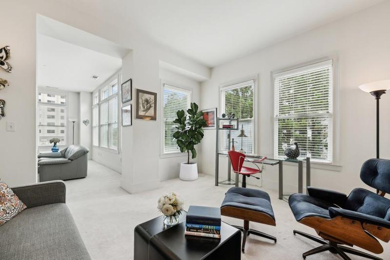 Image for property 2500 Peachtree Road 405S, Atlanta, GA 30305