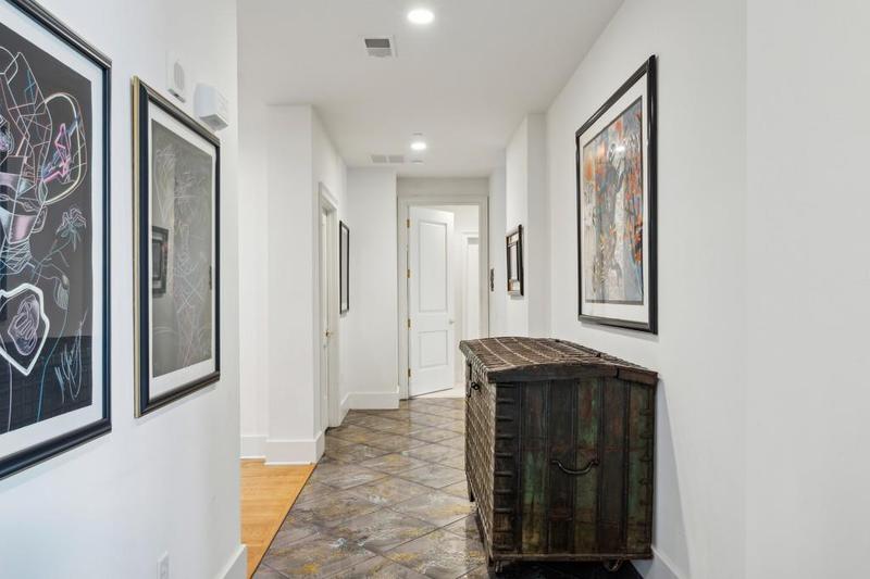Image for property 2500 Peachtree Road 405S, Atlanta, GA 30305