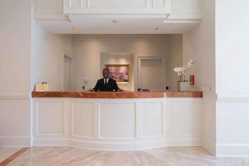 Image for property 2500 Peachtree Road 405S, Atlanta, GA 30305