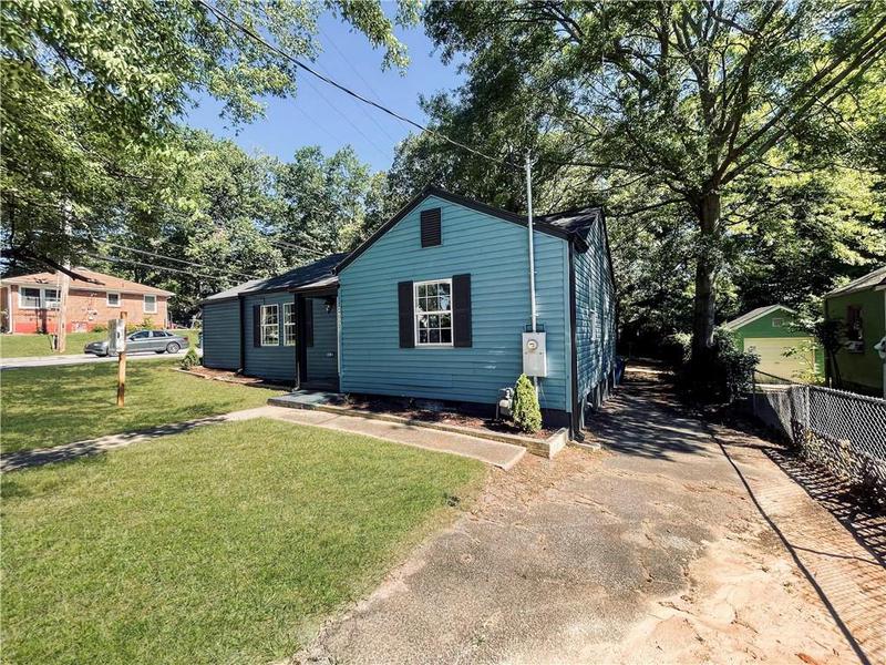 Image for property 2097 Ben Hill Road, Atlanta, GA 30344
