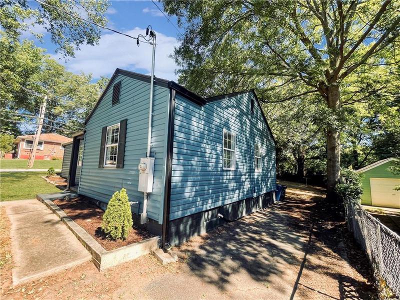Image for property 2097 Ben Hill Road, Atlanta, GA 30344