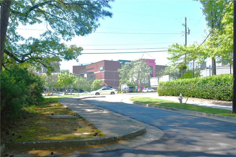 Image for property 3565 Roxboro Road, Atlanta, GA 30326