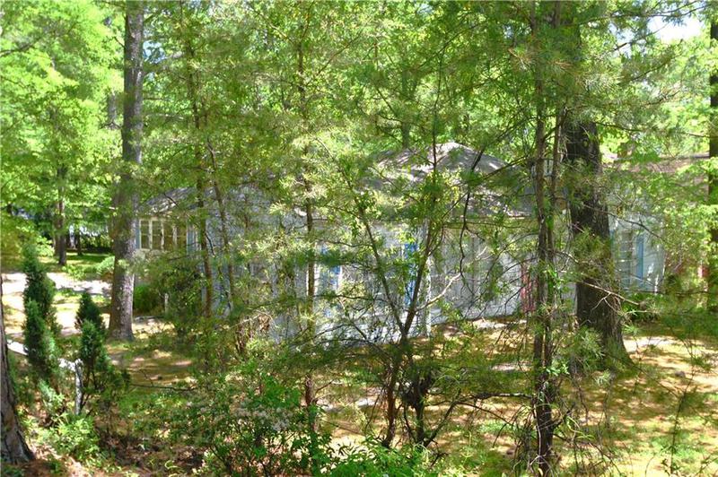 Image for property 3565 Roxboro Road, Atlanta, GA 30326