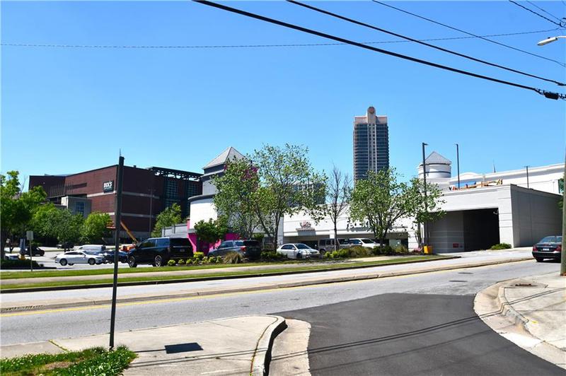 Image for property 3565 Roxboro Road, Atlanta, GA 30326