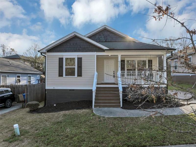 Image for property 2478 Verbena Circle, Atlanta, GA 30314