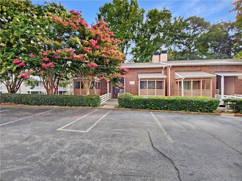 Image for property 309 Quail Run, Roswell, GA 30076