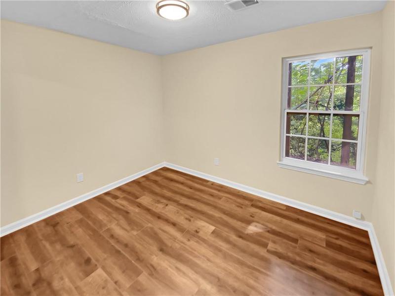 Image for property 309 Quail Run, Roswell, GA 30076