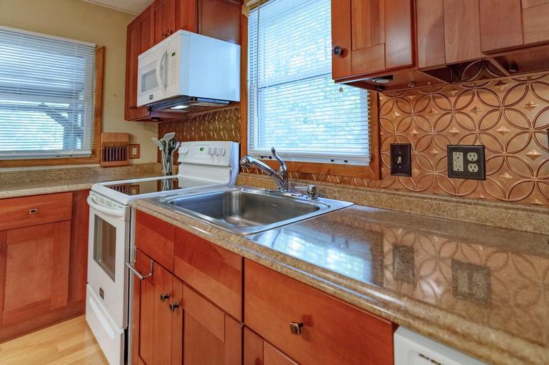 Image for property 701 Lake Forest Drive, Blue Ridge, GA 30513