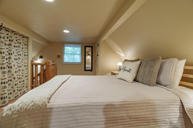 Image for property 701 Lake Forest Drive, Blue Ridge, GA 30513