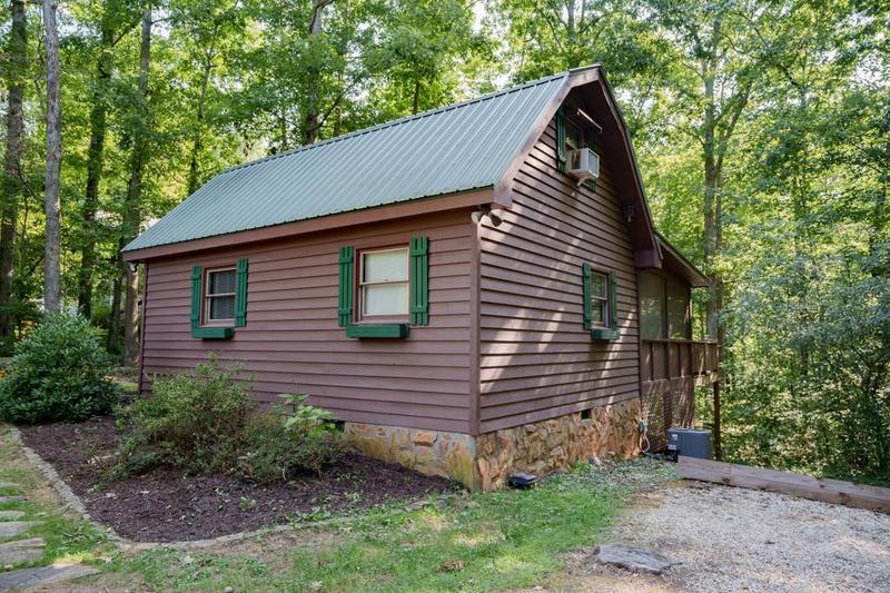 Image for property 701 Lake Forest Drive, Blue Ridge, GA 30513