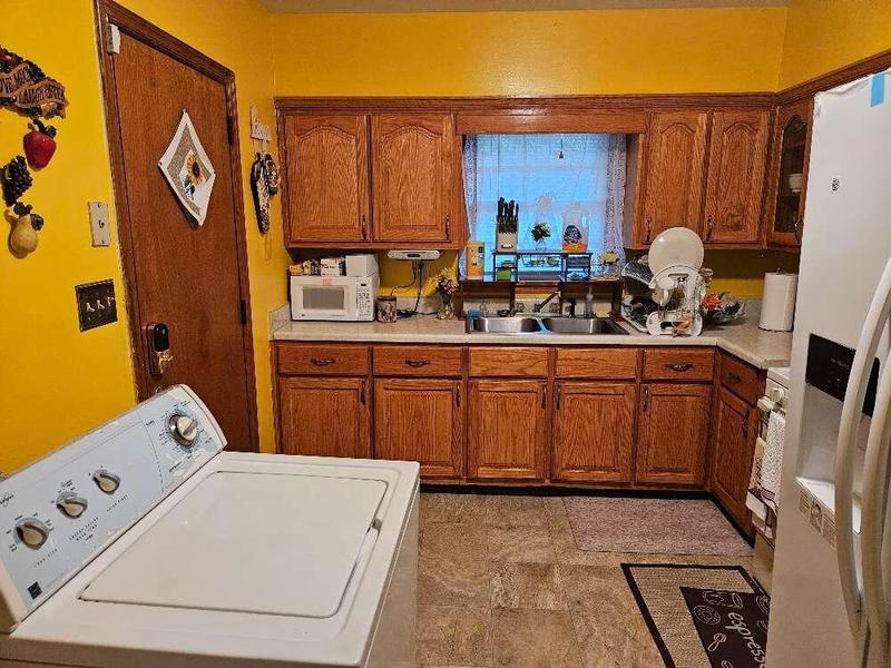 Image for property 1614 Flintwood Drive, Atlanta, GA 30316