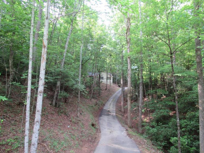 Image for property 152 Royal Oaks Lane, Dahlonega, GA 30533