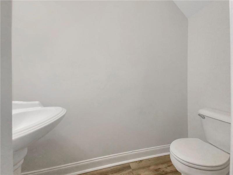 Image for property 21 Oaks Circle, Cartersville, GA 30121