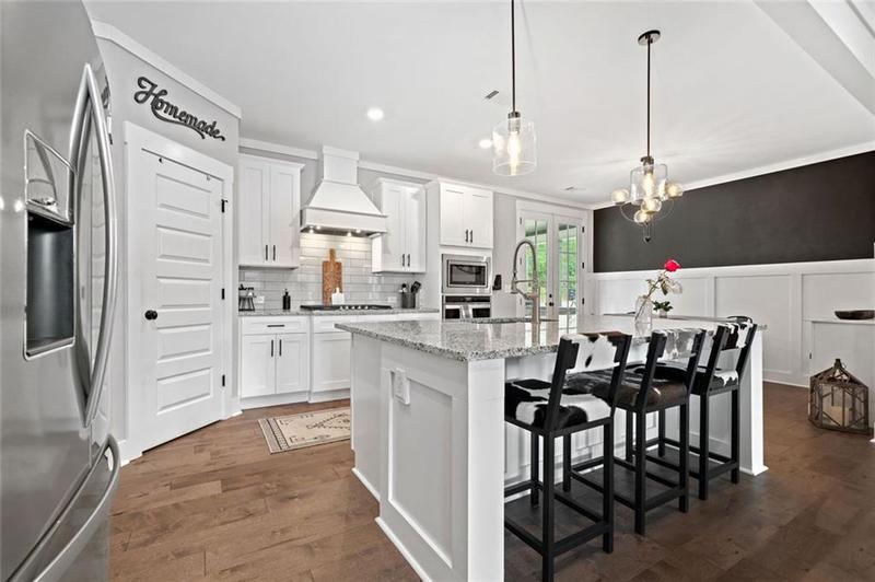 Image for property 471 London Road, Ball Ground, GA 30107