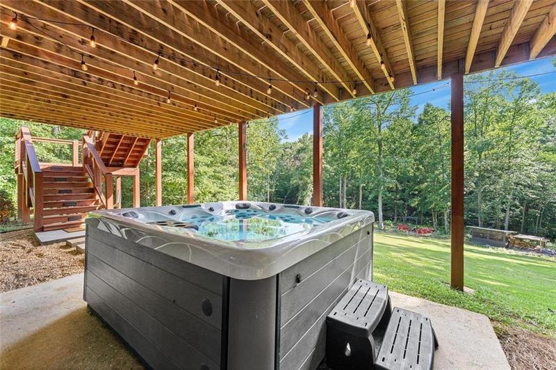 Image for property 452 Blacks Mill Road, Dawsonville, GA 30534