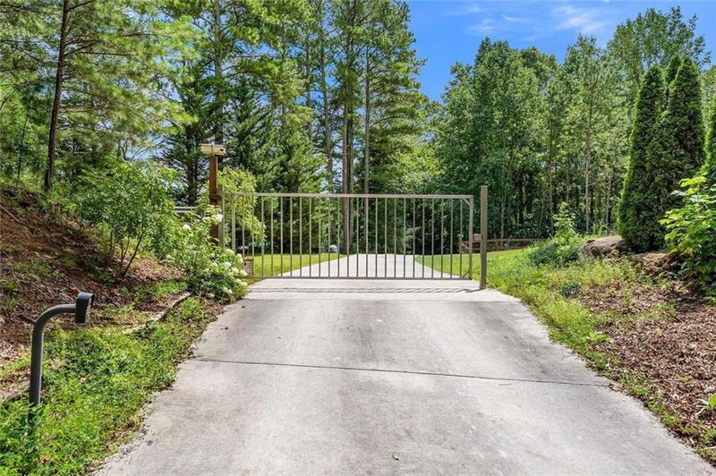 Image for property 452 Blacks Mill Road, Dawsonville, GA 30534