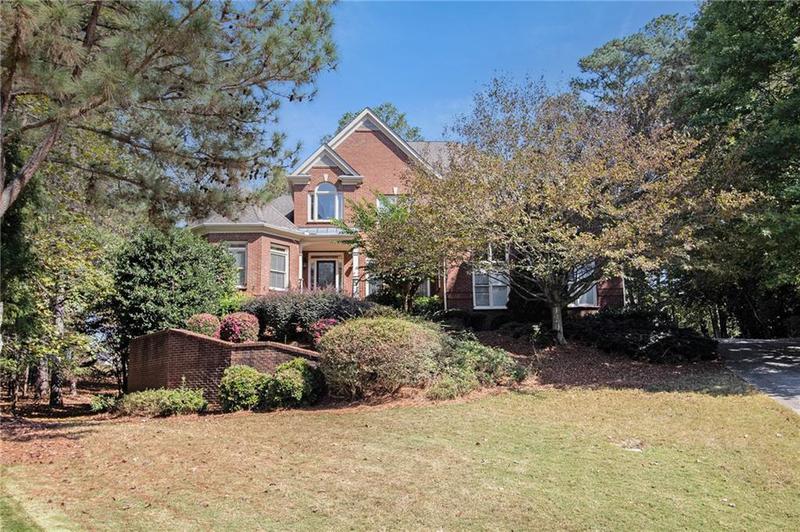 Image for property 345 Lake Bend Court, Alpharetta, GA 30004