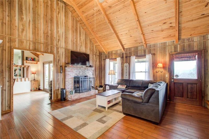 Image for property 56 Fairview Avenue, Blairsville, GA 30512