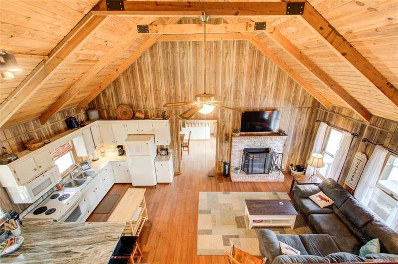 Image for property 56 Fairview Avenue, Blairsville, GA 30512