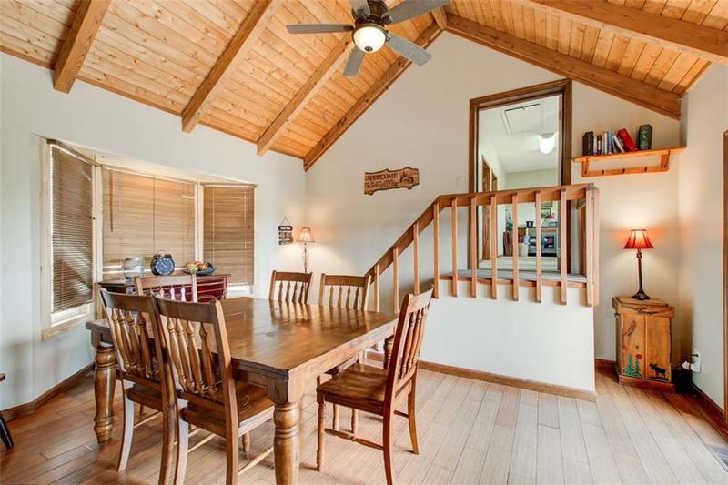 Image for property 56 Fairview Avenue, Blairsville, GA 30512