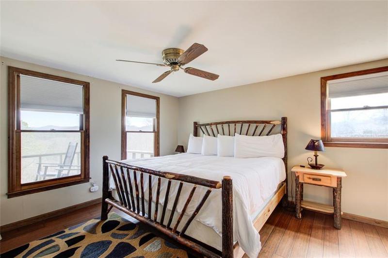 Image for property 56 Fairview Avenue, Blairsville, GA 30512