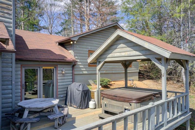 Image for property 56 Fairview Avenue, Blairsville, GA 30512