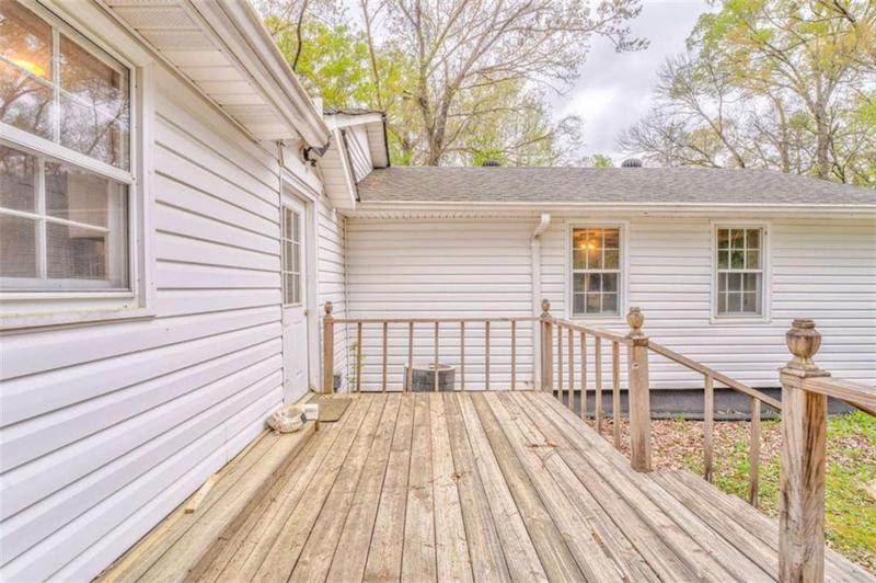 Image for property 3686 Blacks Bluff Road, Rome, GA 30161