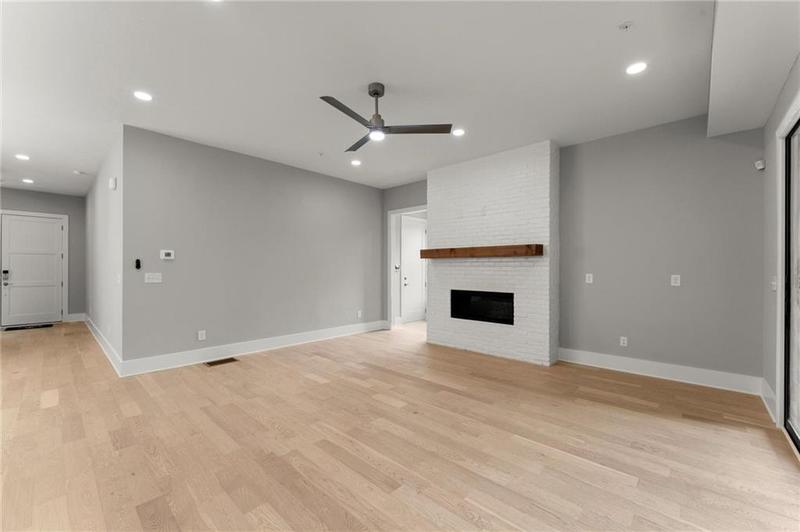Image for property 1420 Coretta Bend, Atlanta, GA 30318