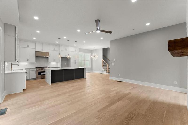 Image for property 1420 Coretta Bend, Atlanta, GA 30318