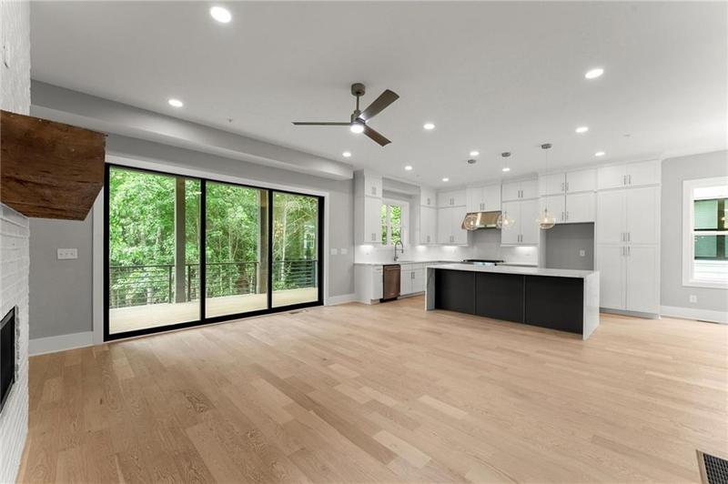 Image for property 1420 Coretta Bend, Atlanta, GA 30318