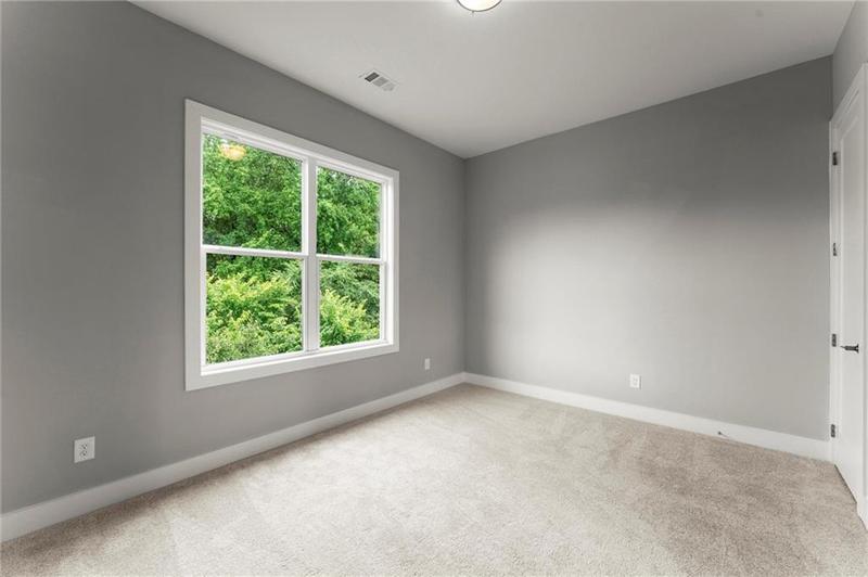 Image for property 1420 Coretta Bend, Atlanta, GA 30318