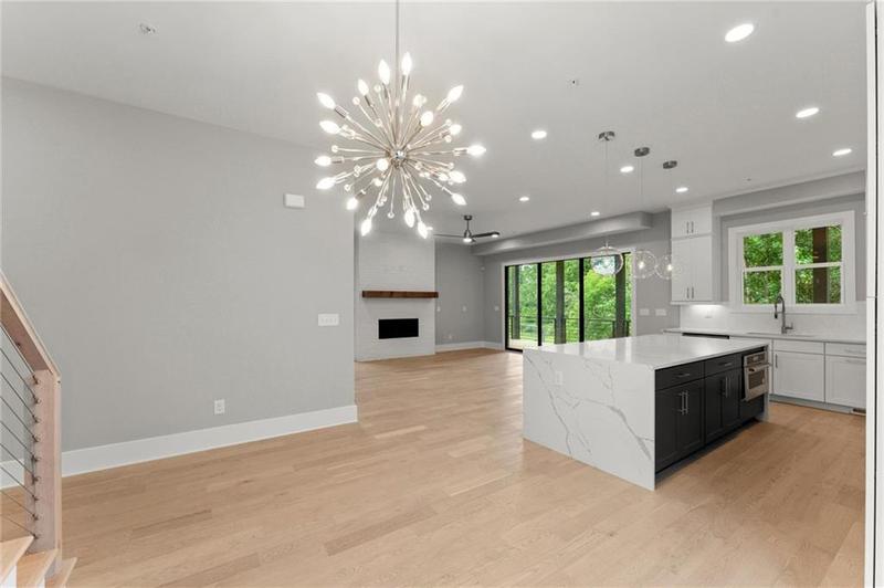 Image for property 1420 Coretta Bend, Atlanta, GA 30318