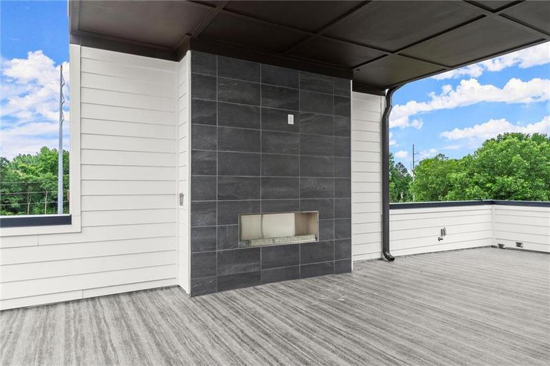 Image for property 1420 Coretta Bend, Atlanta, GA 30318
