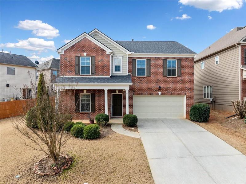 Image for property 28 Dover Commons Drive, Tucker, GA 30084