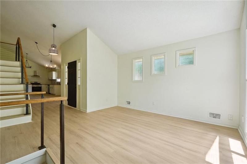 Image for property 8915 Creekwood Court, Riverdale, GA 30274