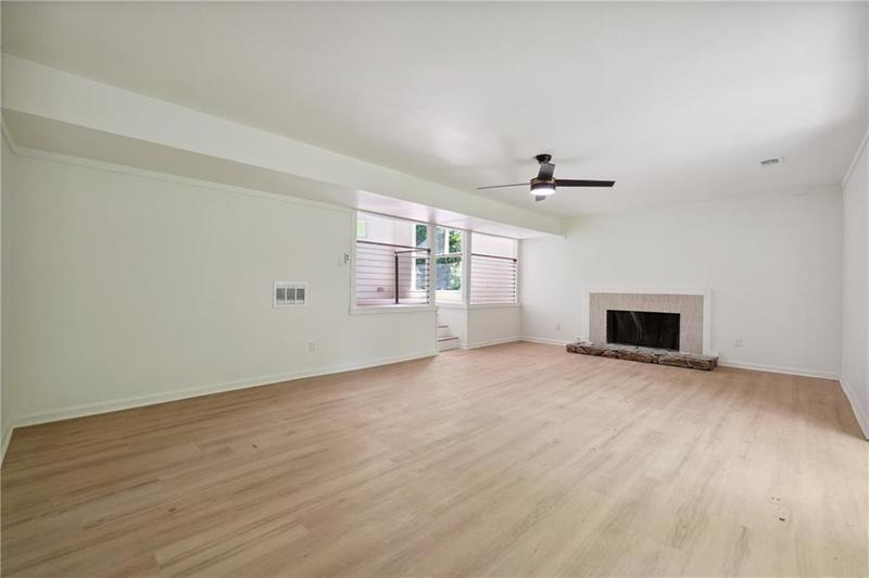 Image for property 8915 Creekwood Court, Riverdale, GA 30274
