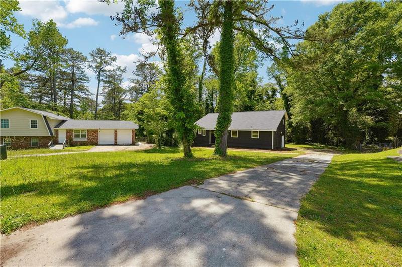 Image for property 8915 Creekwood Court, Riverdale, GA 30274