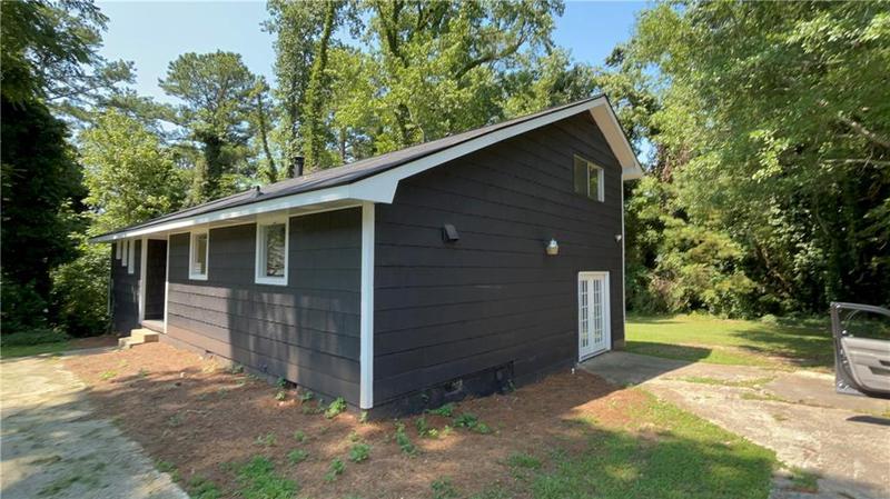 Image for property 8915 Creekwood Court, Riverdale, GA 30274